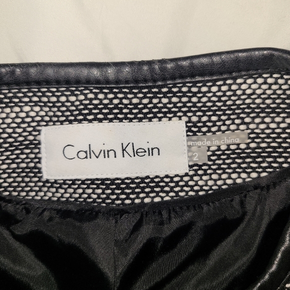 Cropped Blazer - Picture 5 of 7